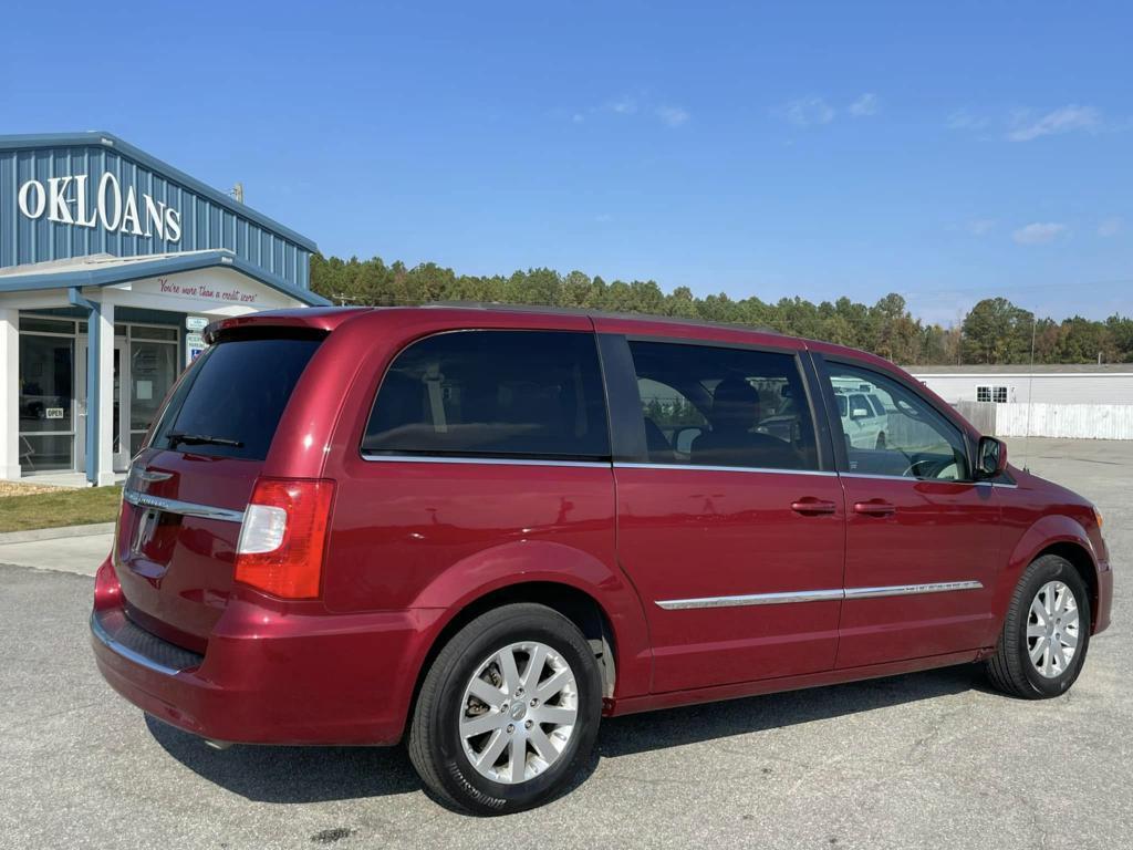 2015 Chrysler Town and Country Touring