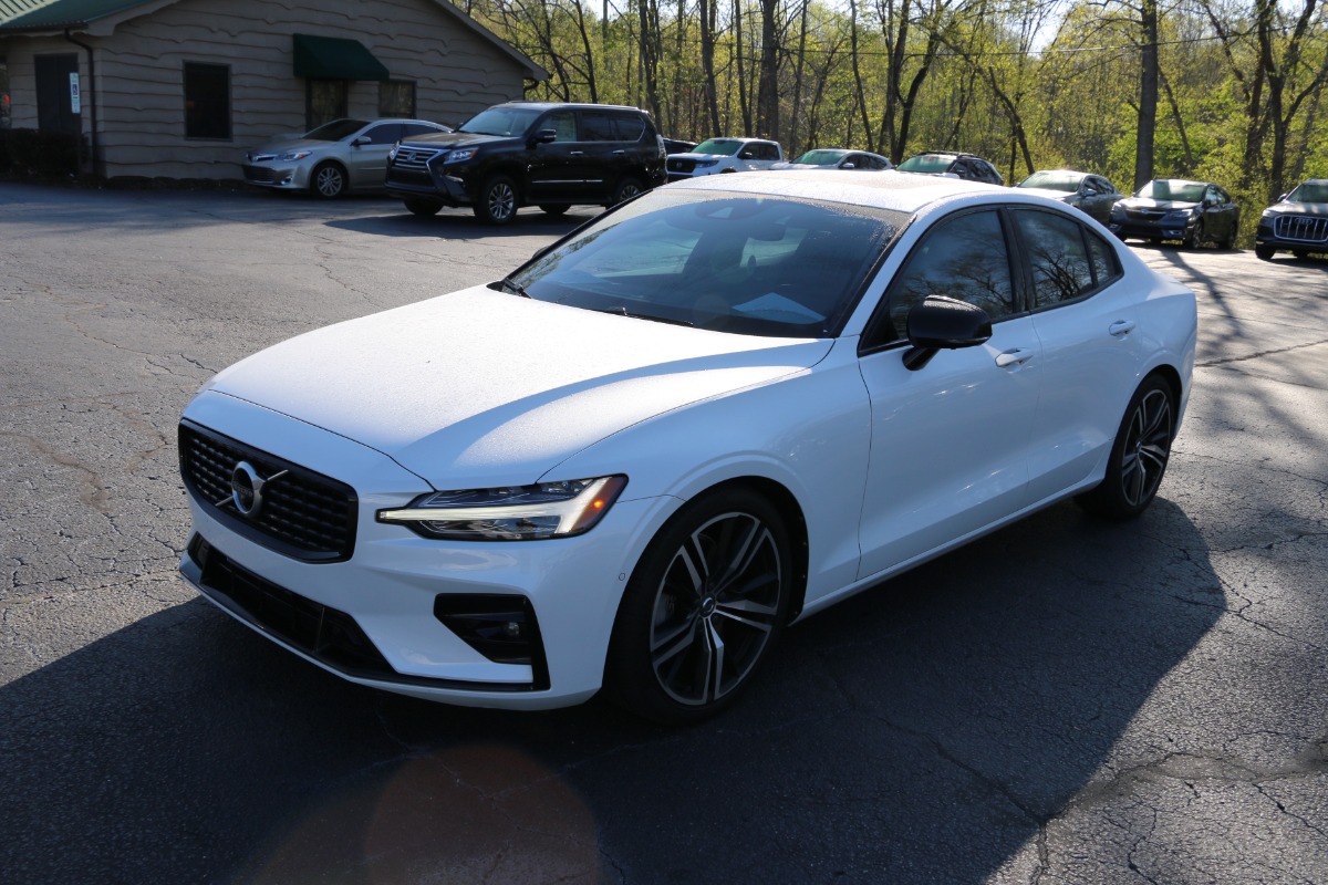 2021 Volvo S60 T5 R-Design