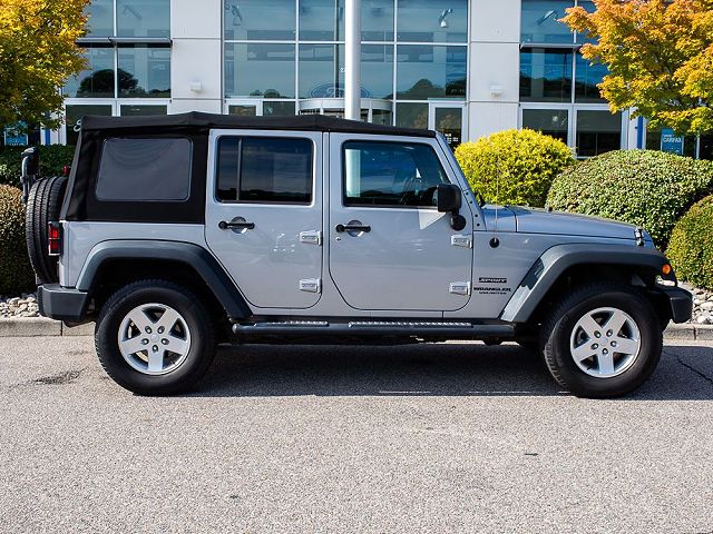 2013 Jeep Wrangler Unlimited Sport
