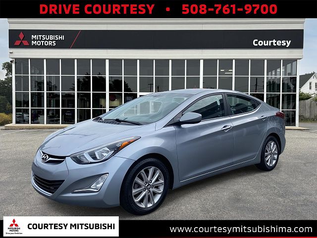 2015 Hyundai Elantra SE