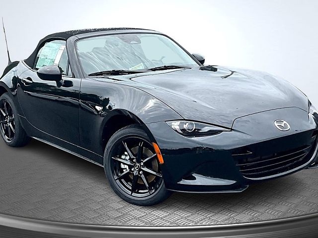 2025 Mazda MX-5 Miata Sport
