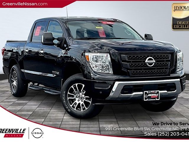 2021 Nissan Titan SV