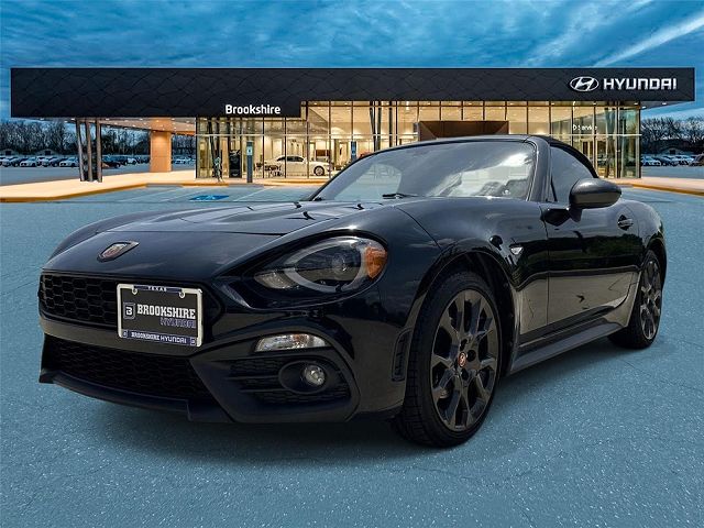2018 Fiat 124 Spider Abarth