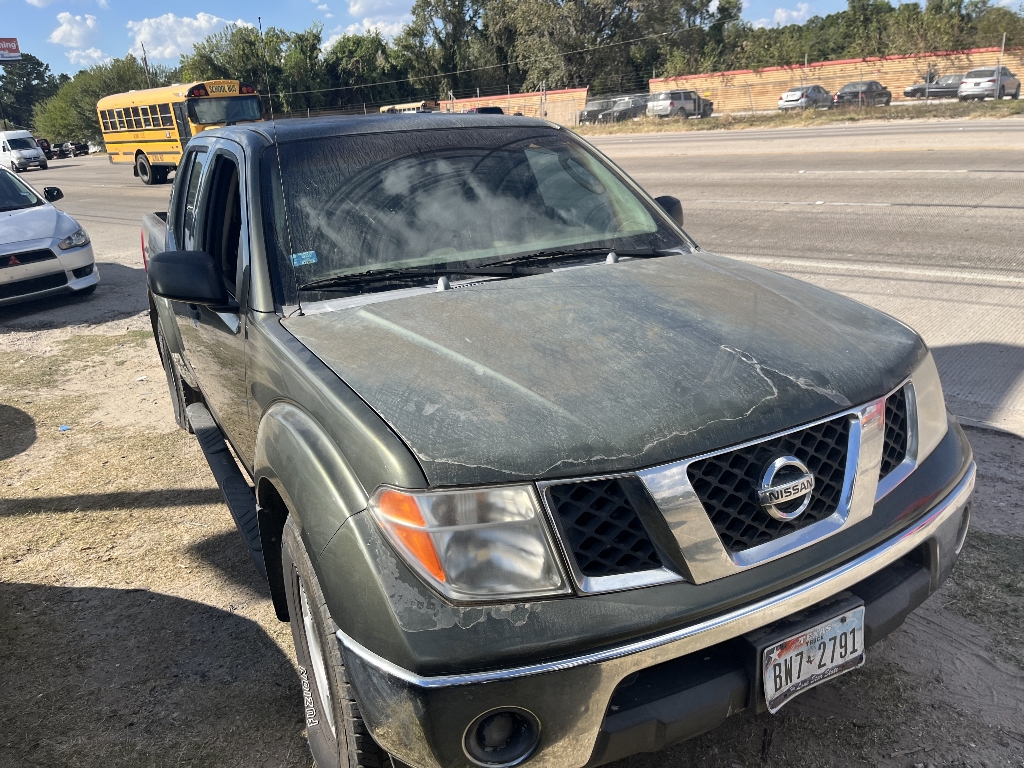 2005 Nissan Frontier SE
