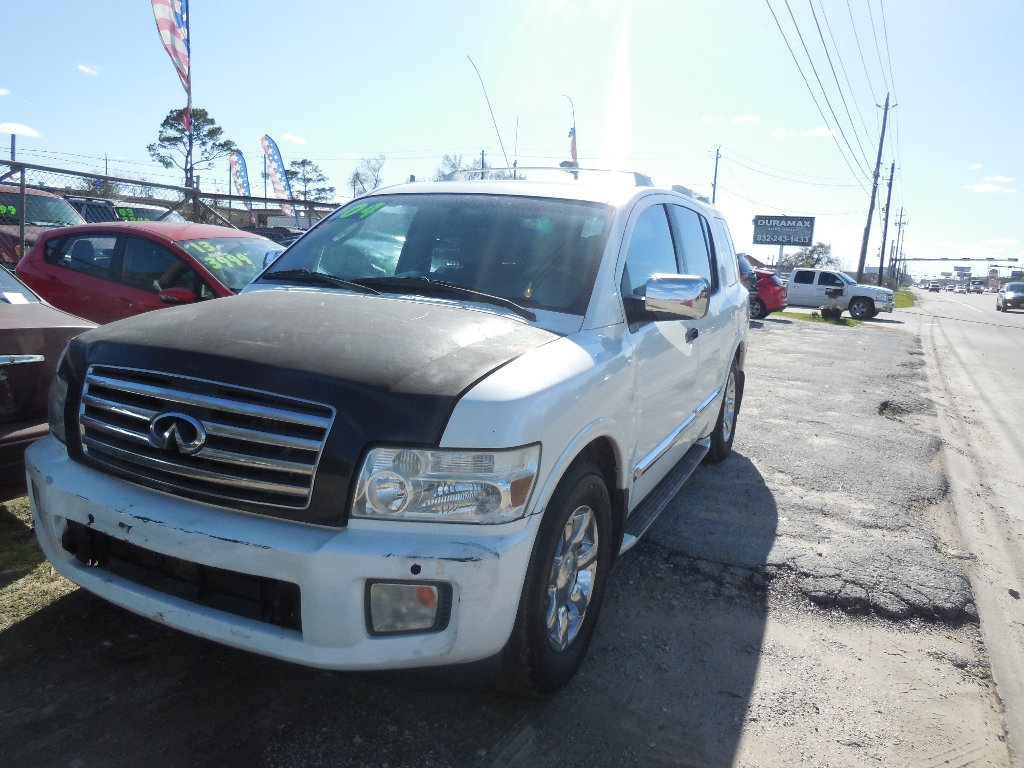 2004 Infiniti QX56 Base